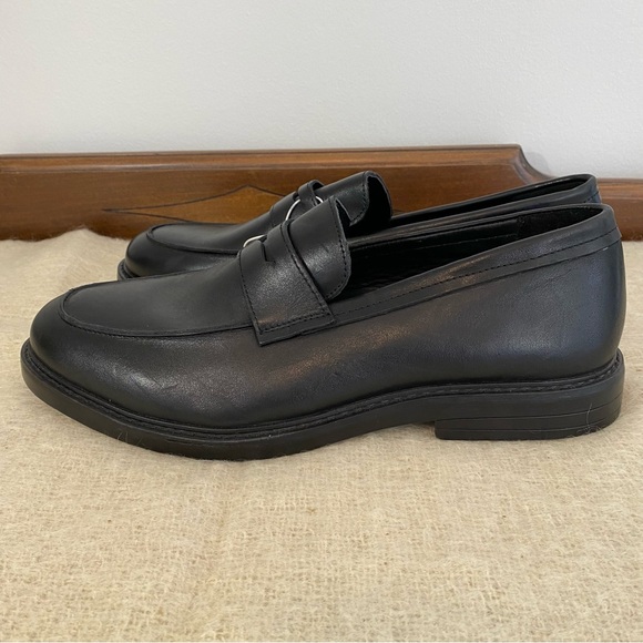 Express Genuine leather slip on loafers in black main image 9